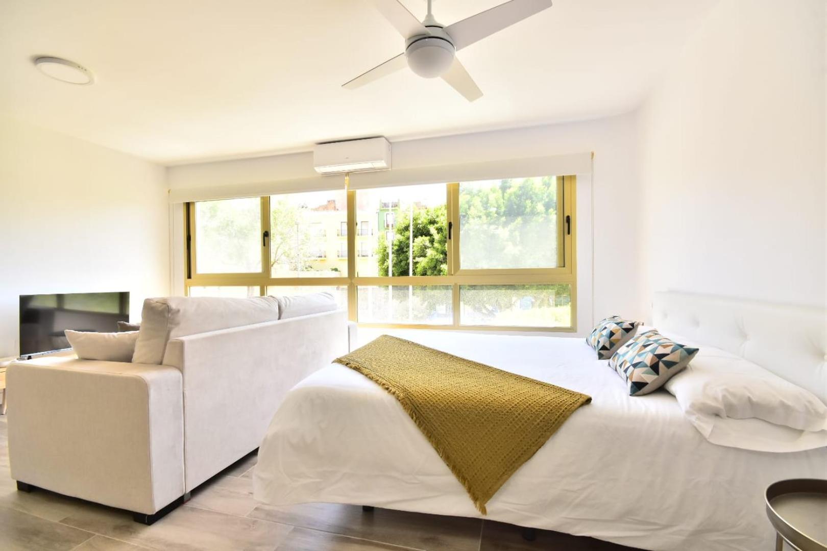 Villajoyosa Skyinn Esterno foto