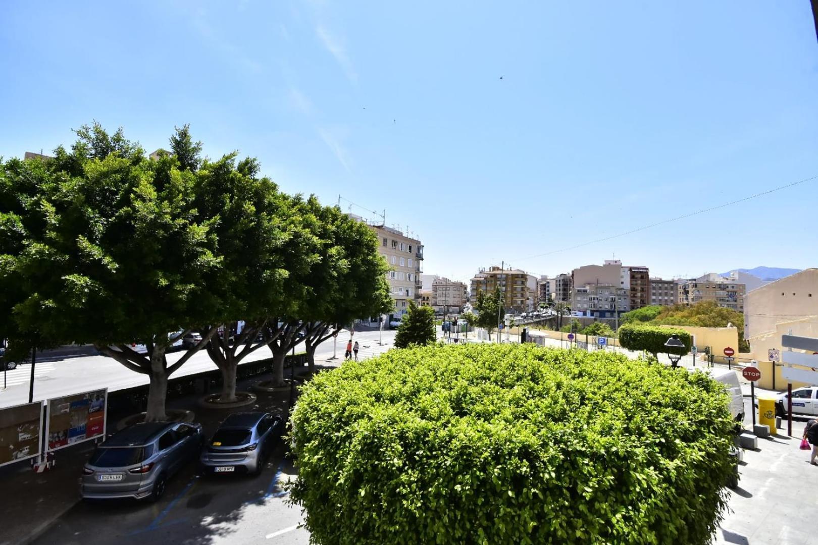 Villajoyosa Skyinn Esterno foto